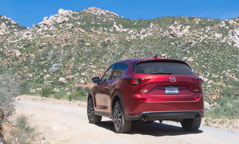 Illustration for article titled The 2017 Mazda CX-5 Is Still The Crossover For People Who Don't Hate Driving Or Life